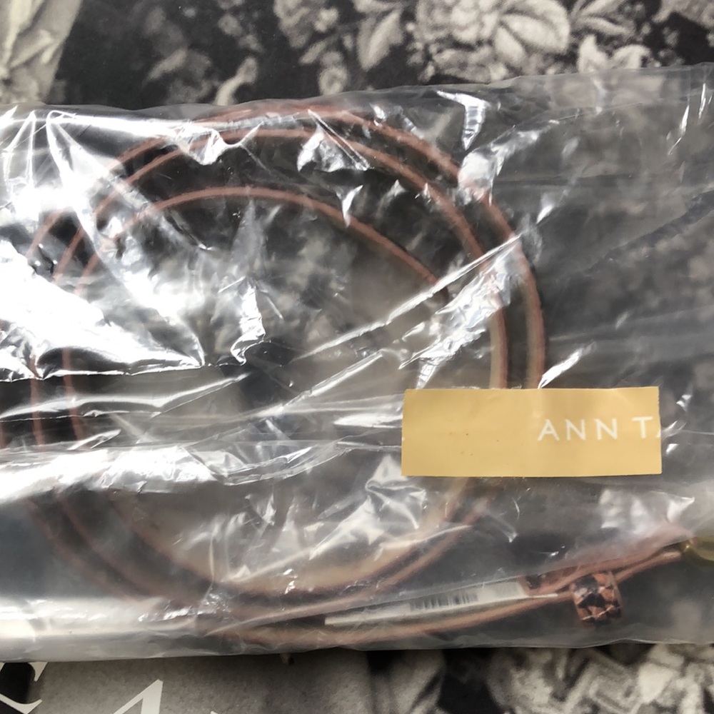 NWT • F R E E • ANN TAYLOR • Leather Snake Animal Skinny Belt w/ Gold Buckle - Picture 13 of 14
